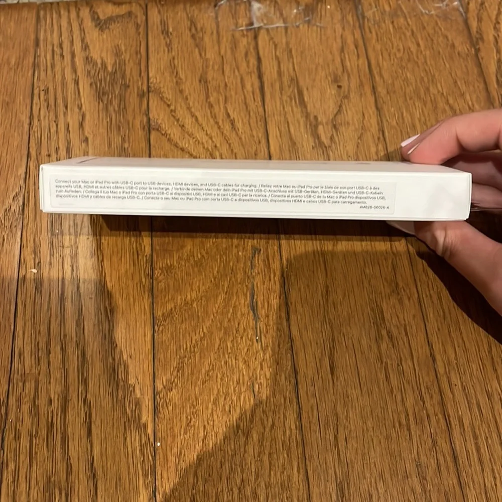 Apple USB-C to Digital AV multiport adapter NWT